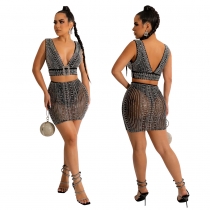 Sexy Sling Deep V Tank Top and Sexy Half Skirt Hot Drill Two Piece Set CY900137