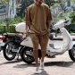 Casual men's suit loose fitting short sleeved men's T summer shorts solid color men's clothing YFY2282